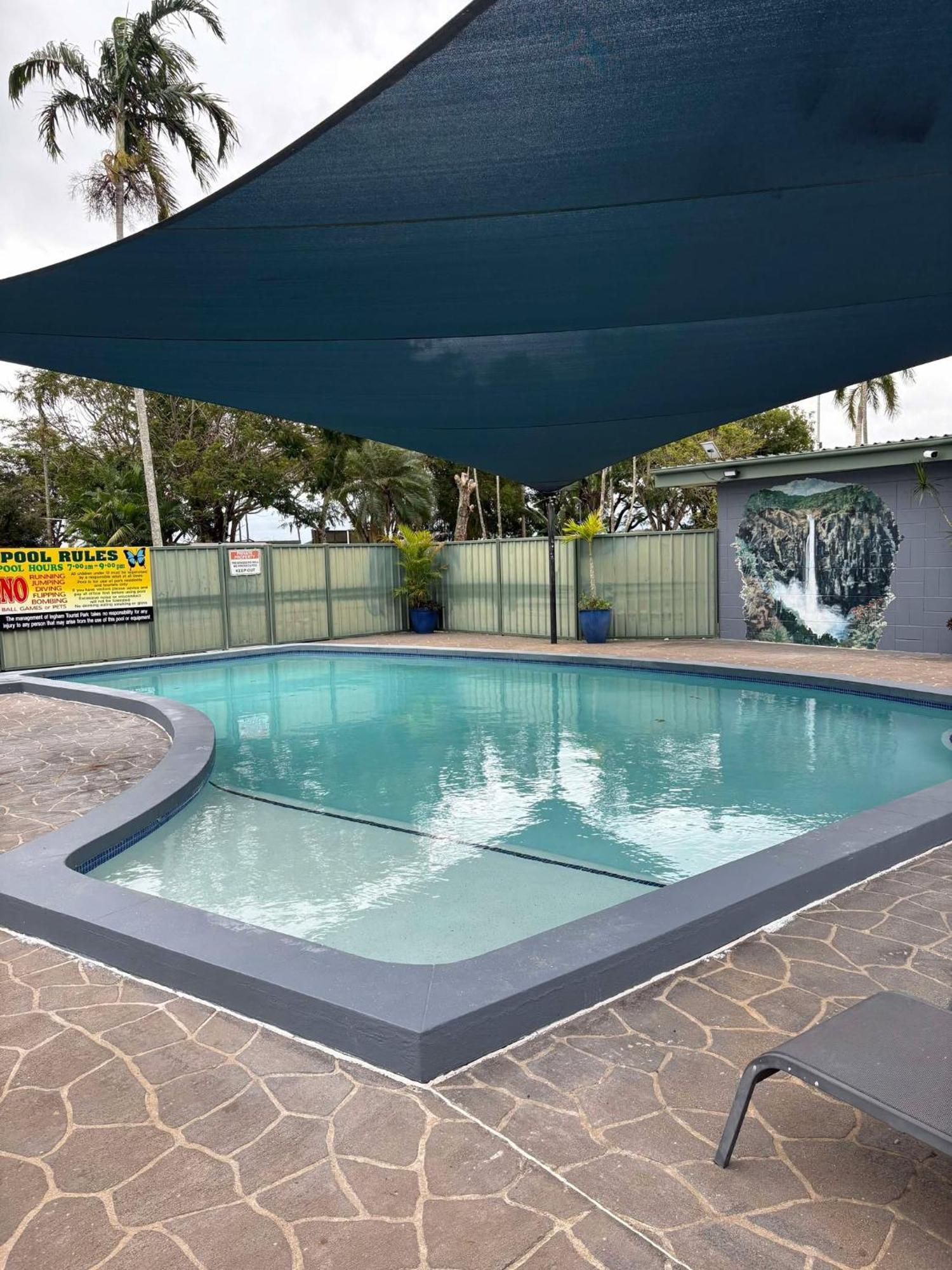 Ingham Tourist Park Hotel Exterior photo